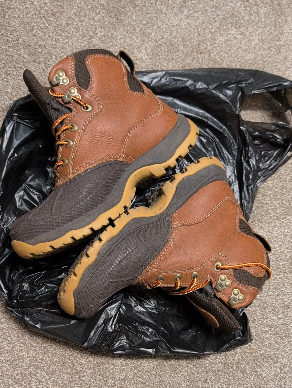 LL Bean Storm Chaser Tek 2.5 Primaloft Leather Duck Boots